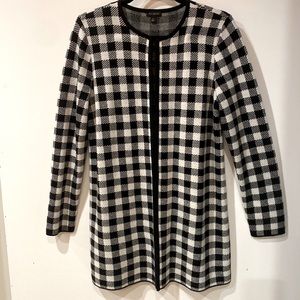 Talbots M houndstooth wool/nylon sweater jacket worn once